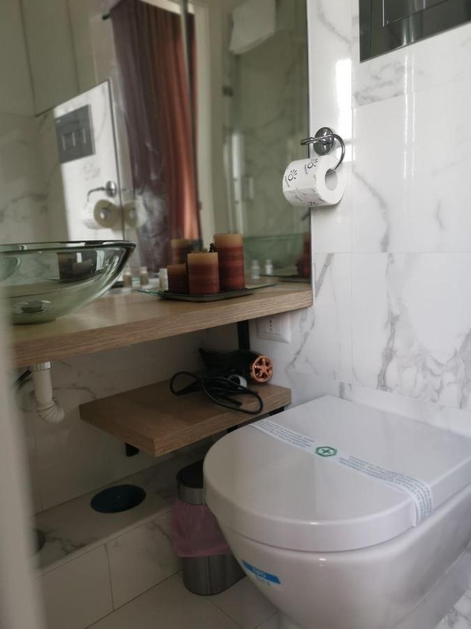 Maison San Gregorio Наполи Екстериор снимка